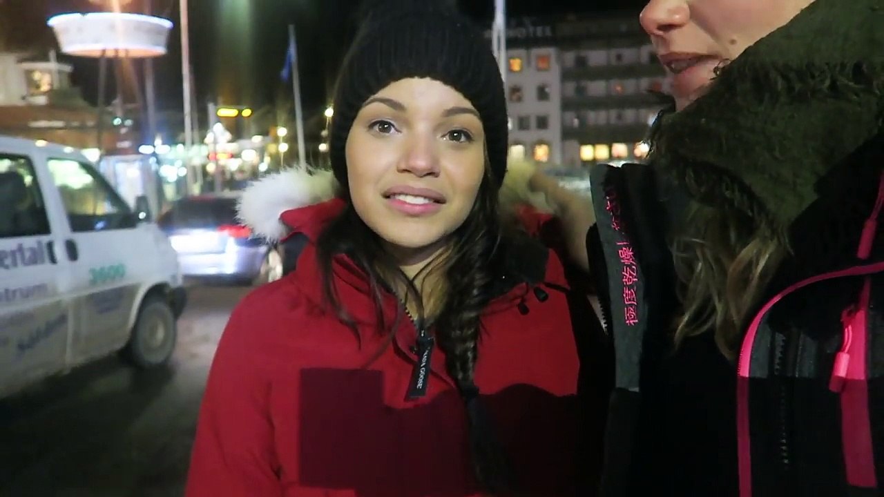 NAAKTE vrouwen & Kaasfondue  VLOG 4 - CONCENTRATE