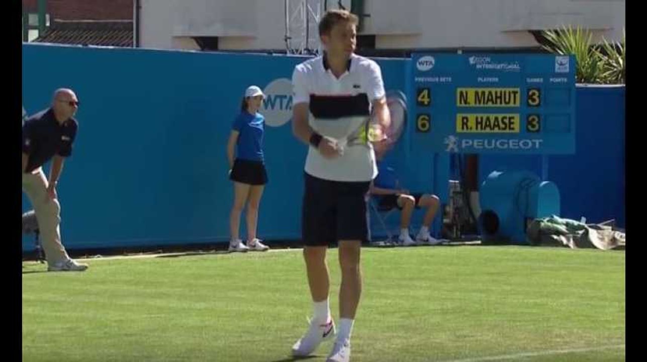 Zap Sport 27 juin : Nicolas Mahut se fait sortir dès le premier tour du tournoi d'Eastbourne (vidéo)