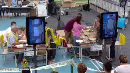 Albania's socialists take full control of parliament