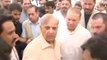 PM Nawaz Sharif Visit Oil tanker explosion in Pakistan Bahawalpur