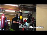 marcos maidana working the double end bag in oxnard for floyd mayweather fight EsNews Boxing