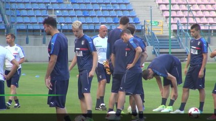 VIRAL: Sepakbola: Donnarumma Fokus Menikmati Latihan Jelang Kontra Spanyol