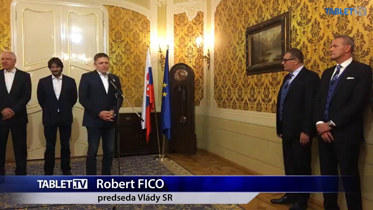 ZÁZNAM: Prijatie slovenskej futbalovej reprezentácie do 21 rokov u predsedu Vlády SR Roberta Fica