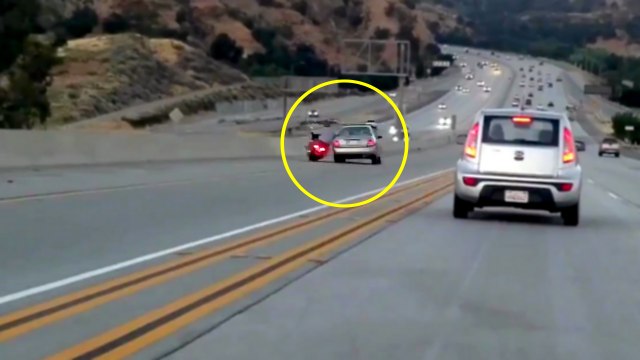 Road rage entre un motard et un automobiliste