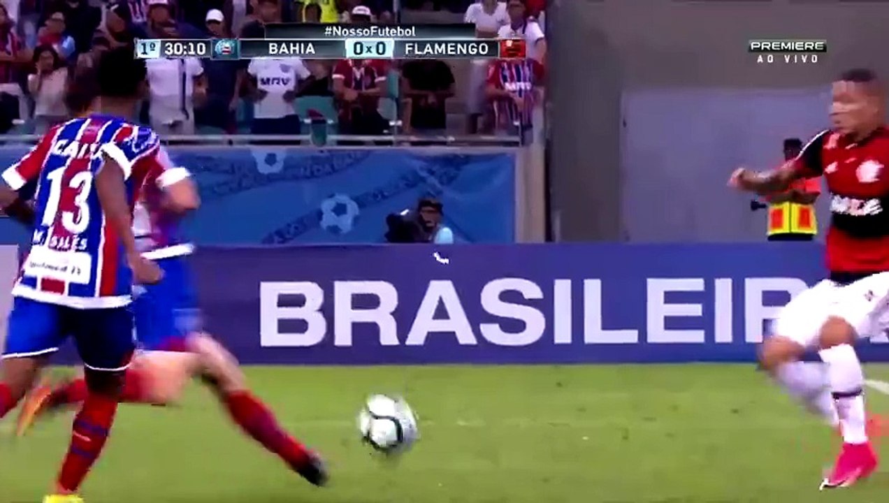 Lucas Fonseca With Hilarious Dive vs Flamengo