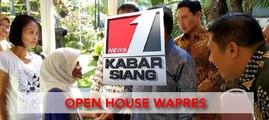 Wapres Jusuf Kalla Menggelar Open House Bagi Masyarakat Makassar Di Kediamannya