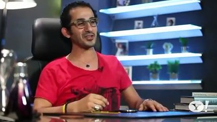 أحمد حلمى ورأيه في البوس والقبلات - مش هتبطل ضحك