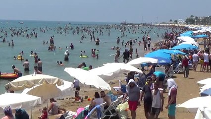 Kızkalesi'nde Bayram Tatili Yoğunluğu