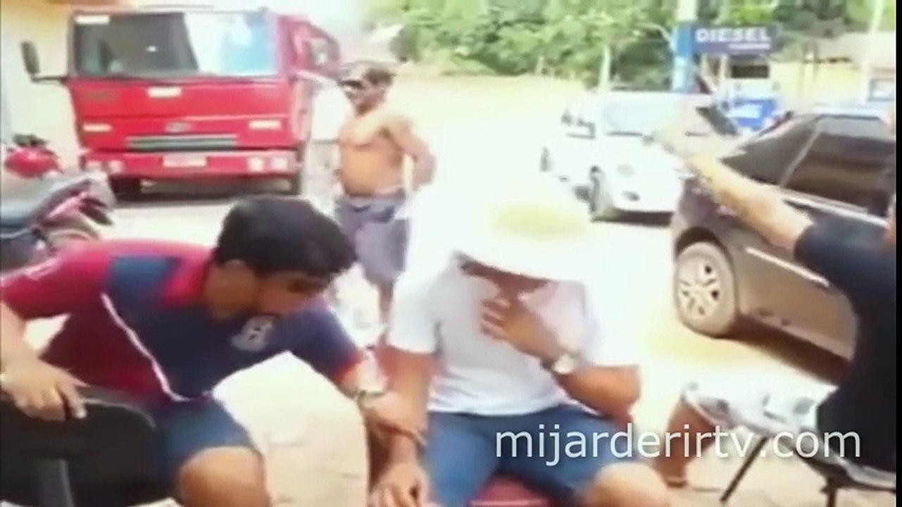 Ultimate Fails Compilation 2017 // FUNNY VIDEOS 2017