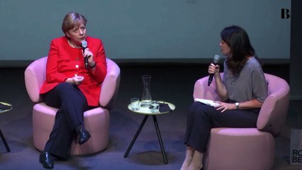 Allemagne: Merkel prête à la "discusssion" sur le mariage homo