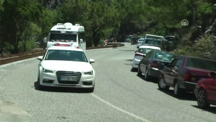 Ege Sahillerinde Bayram Yoğunluğu