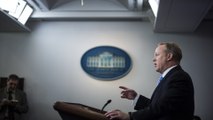 Spicer spars with reporters about off-camera briefing