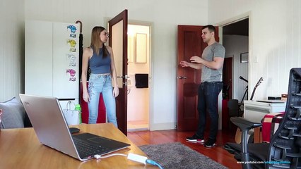 Girlfriend UNDRESSING on Live Stream PRANK!