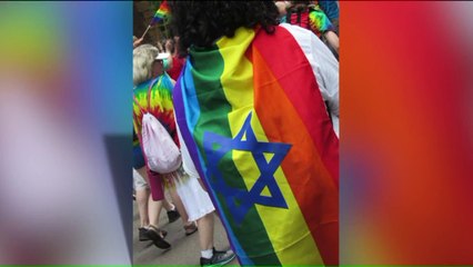 Chicago Woman Says She Was Kicked Out of March Over Jewish Pride Flag