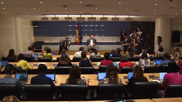 Iglesias y Sánchez acuerdan reuniones de equipos
