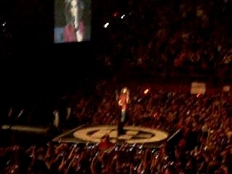 tokio hotel a bercy 16/10/07 bill parle + durch den monsun
