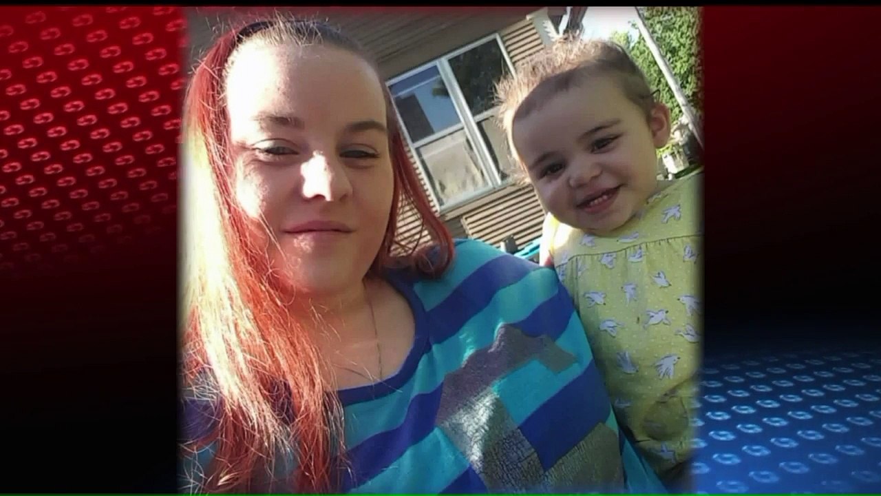 Insurance Agents Save Woman Trapped in Vehicle After Crash