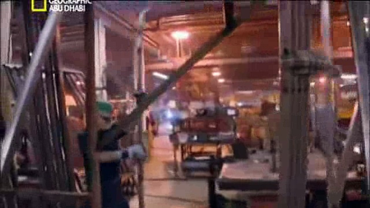 ‫مصانع عملاقة - البيت المتنقل  ‬