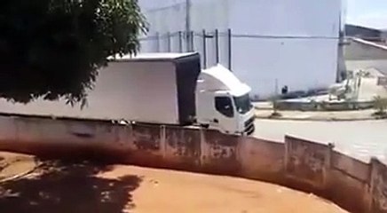 سايق محترف ولا اروع