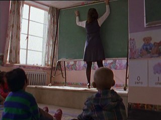 1x18 El Mensaje - Más allá del límite 1995