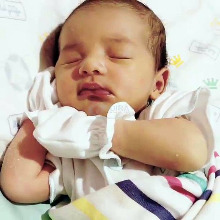 Gaya Bobok Arsya Akbar Pemuda Hermansyah