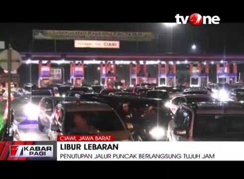 Jalur Puncak Ditutup Lebih dari 7 Jam