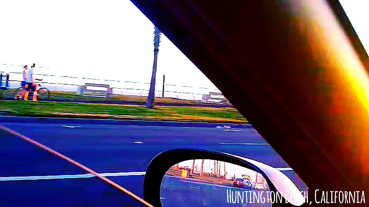 Enjoying the sunset in Huntington Beach, California#LoveLife#BeachLiving#HB⛵