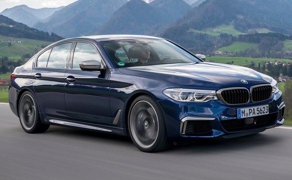 2018 Porsche 911 GT3 VS Dodge Challenger Srt