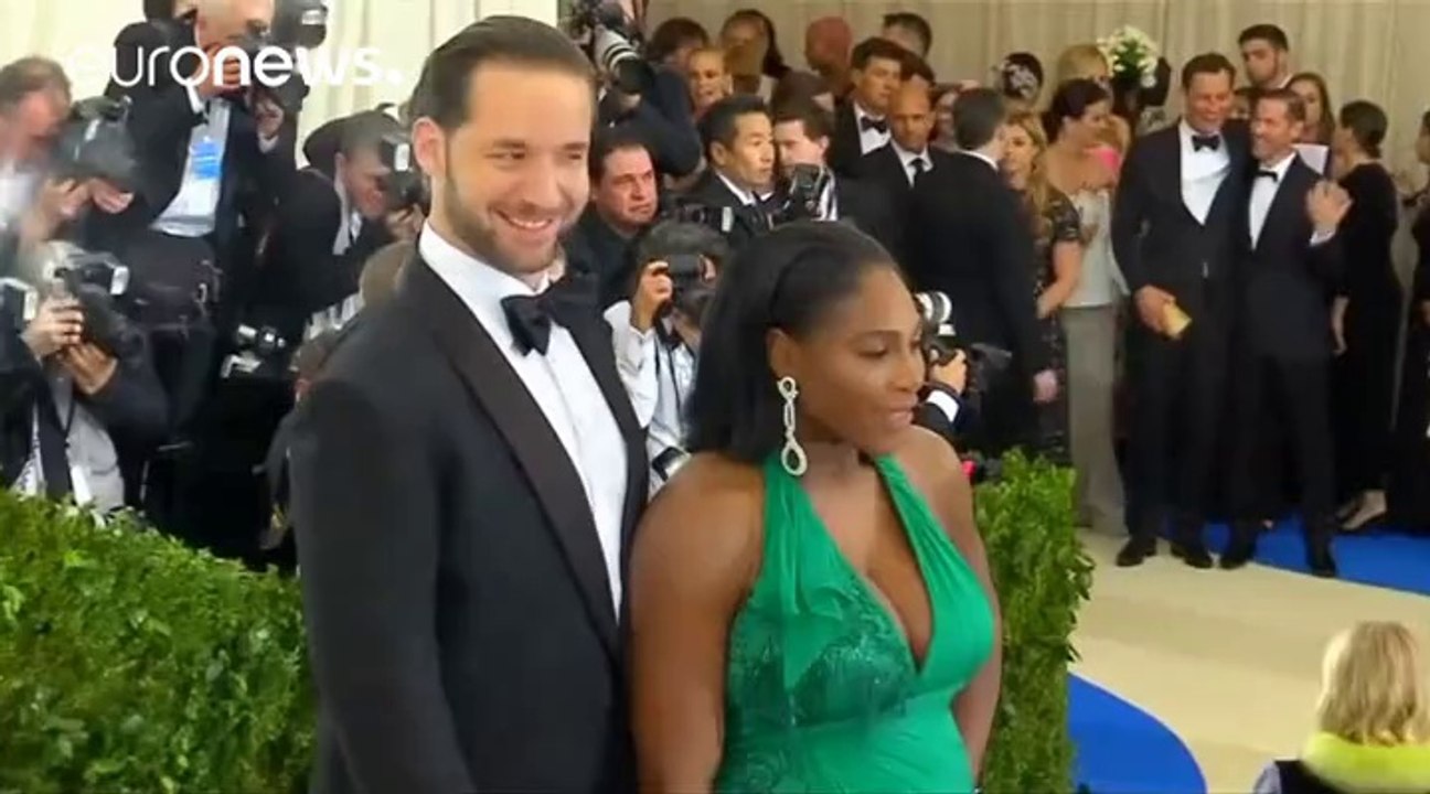 Στο εξώφυλλο του Vanity Fair η εγκυμονούσα Σερένα Γουίλιαμς