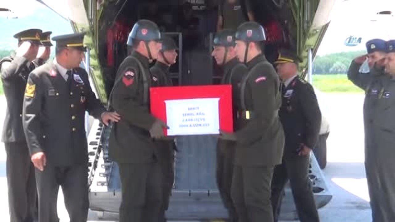 Şehidin Cenazesi Memleketine Getirildi