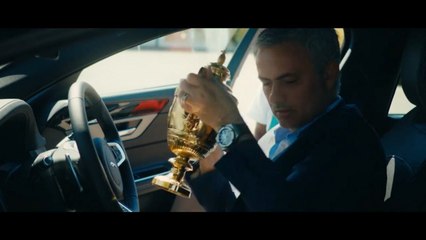 Jose Mourinho steals Andy Murray's Wimbledon trophy in cheeky new advert