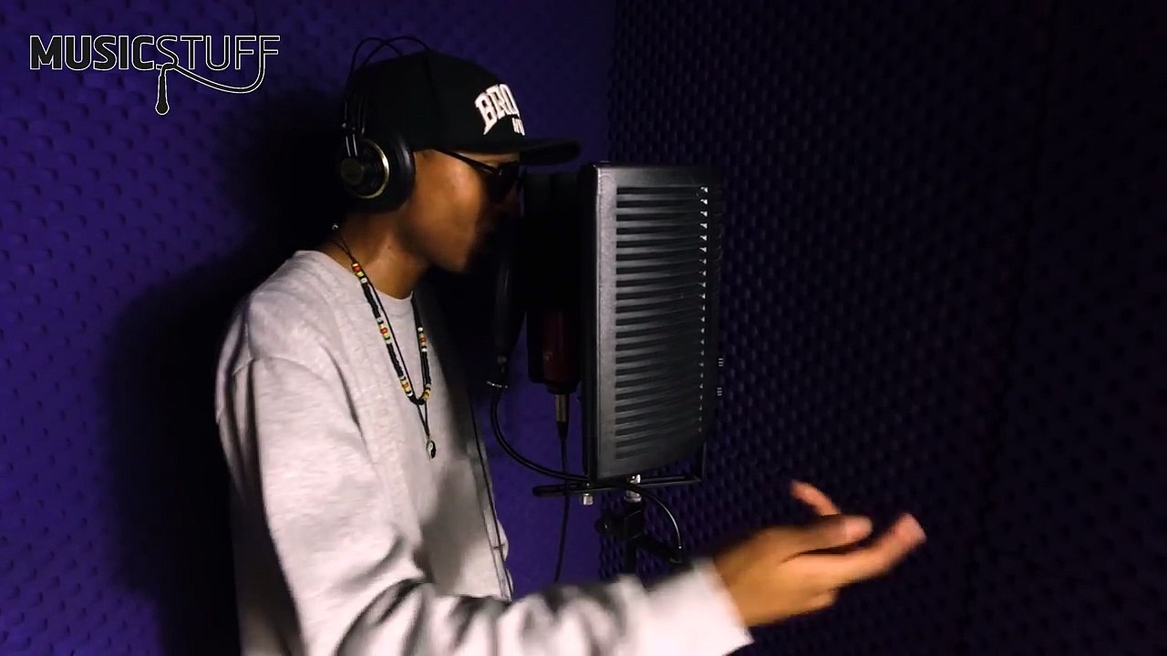 Nitewalker ~ Fire in the Booth ( Prod By. Cxdy )