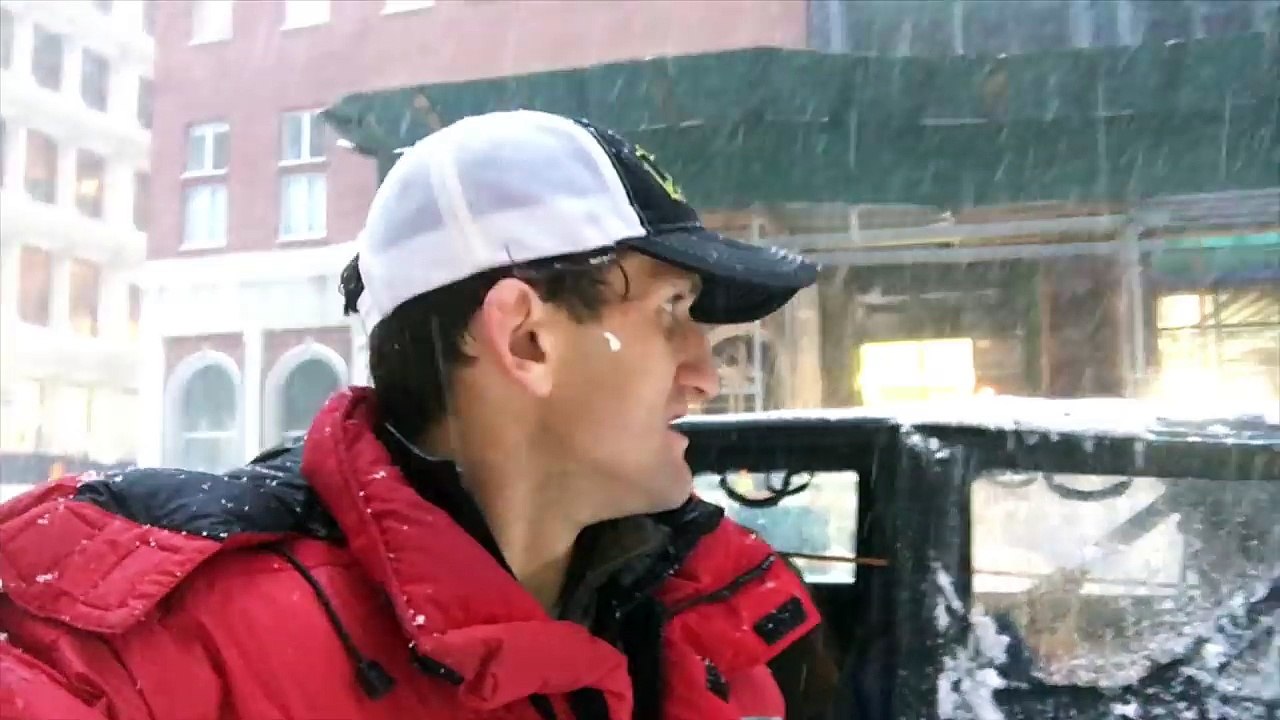Making of _ SNOWBOARDING WITH THE NYPD