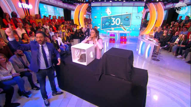 TPMP : Quand Issa Doumbia réserve une surprise à Valérie Bénaïm !