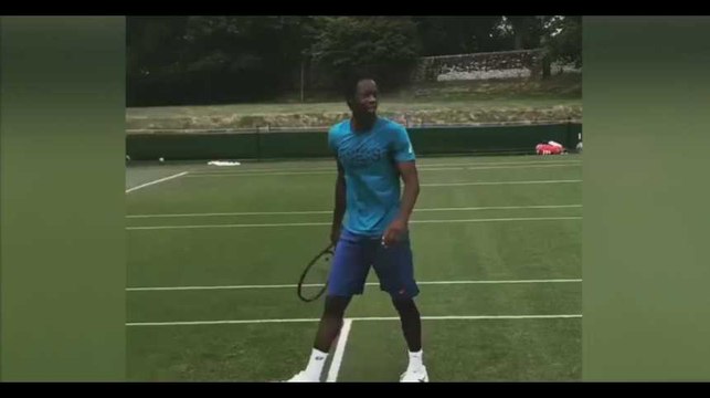 Gaël Monfils tire une balle de tennis dans les fesses des frères Bryan (Vidéo)