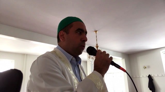 Metin Demirtas. Harameyn usulu kamet. Kabe kamedi. Kabede namaz icin kamet. Iqamat al salah Sheikh Ali Mullah. Kabe müezzini taklidi. Sheikh Ali Mulla. Sheikh Ali Ahmed Mullah Makkah.Kamet dinle. Iqamat al Salah Makkah. Kopenhag Kocatepe Camii 27-5 - 2017