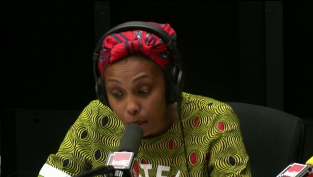 Les Arnault et les Bettencourt - Si tu écoutes le sketch