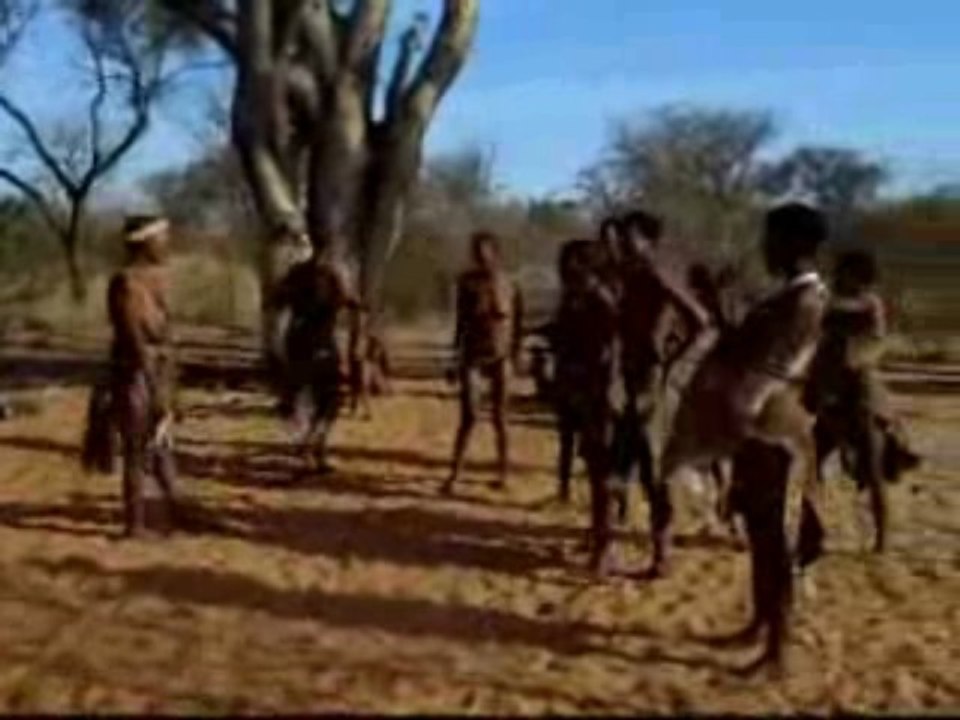 danse et chant du peuple San en Namibie