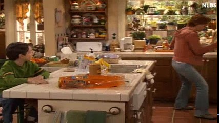 Reba - s2 e 21 - For Sale Cheap
