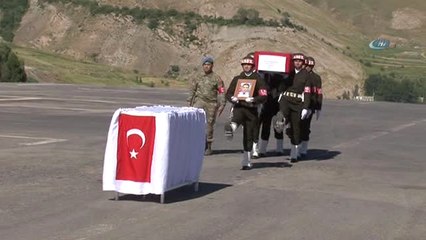 Hakkari'de Şehit Özel Harekatçı Dündar İçin Tören Düzenlendi