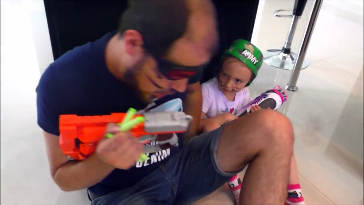 Zombie Apocalypse NERF WAR Зомби Апокалипсис НЕРФ ВОЙНА за Выживание