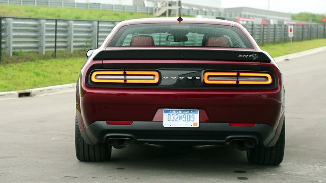 2018 Dodge Challenger SRT Hellcat Widebody Exterior Design