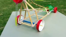 How to Make a Car - Rubber Band Powered Car Out of Coffee shop Sticks-k82o2Q