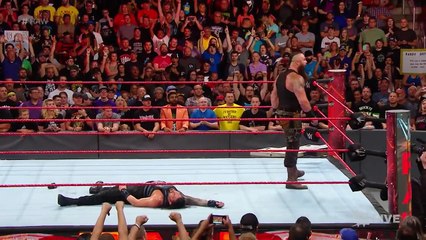 Download Video: Braun Strowman returns to attack and challenge Roman Reigns: Raw, June 19, 2017