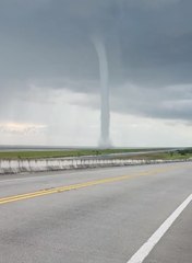 Waterspout Touches Down in Lake Okeechobee, Florida
