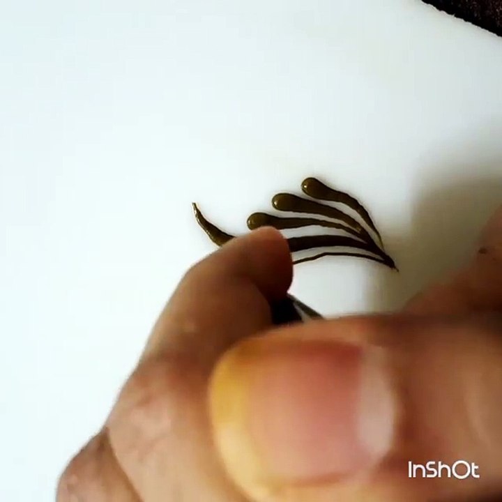 Beautiful mehndi design ideas 15