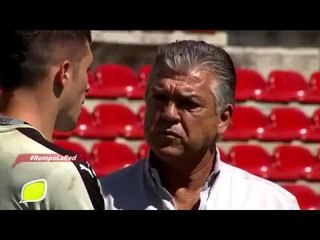 Cara a cara de Tiago Volpi con Miguel Zelada