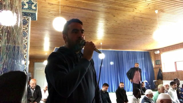 Muezzin Metin Demirtas. Kabe müezzini taklidi. Iqamat al salah Makkah. Iqamat al salah Madinah. Sheikh Ali Mullah. Sheikh Ali Mullah Makkah. Ali Ahmed Mullah. Salah Masjid Al Haram.Namaz.Harameyn usulu ogle namaz. Farum Diyanet Camii Danimarka. 4-6 - 2017