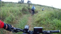 GoPro, Hero 2, filmagens, trilhas, XCO, Parque vale do Itaim, Taubaté,  ângulo de 170 graus, nas descidas single track, rock garden, escada de madeira