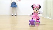 ミニーマウス ローラースケート人形 ディズニ�
